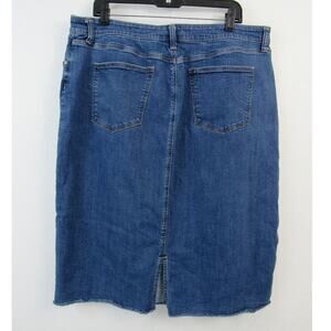 A.n.a. Size 18 Denim Knee Length Pencil Skirt Jeans Blue Casual Basics Western